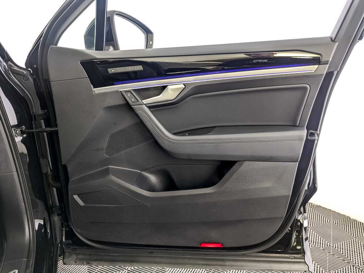 Volkswagen Touareg, 2019 Фото №22