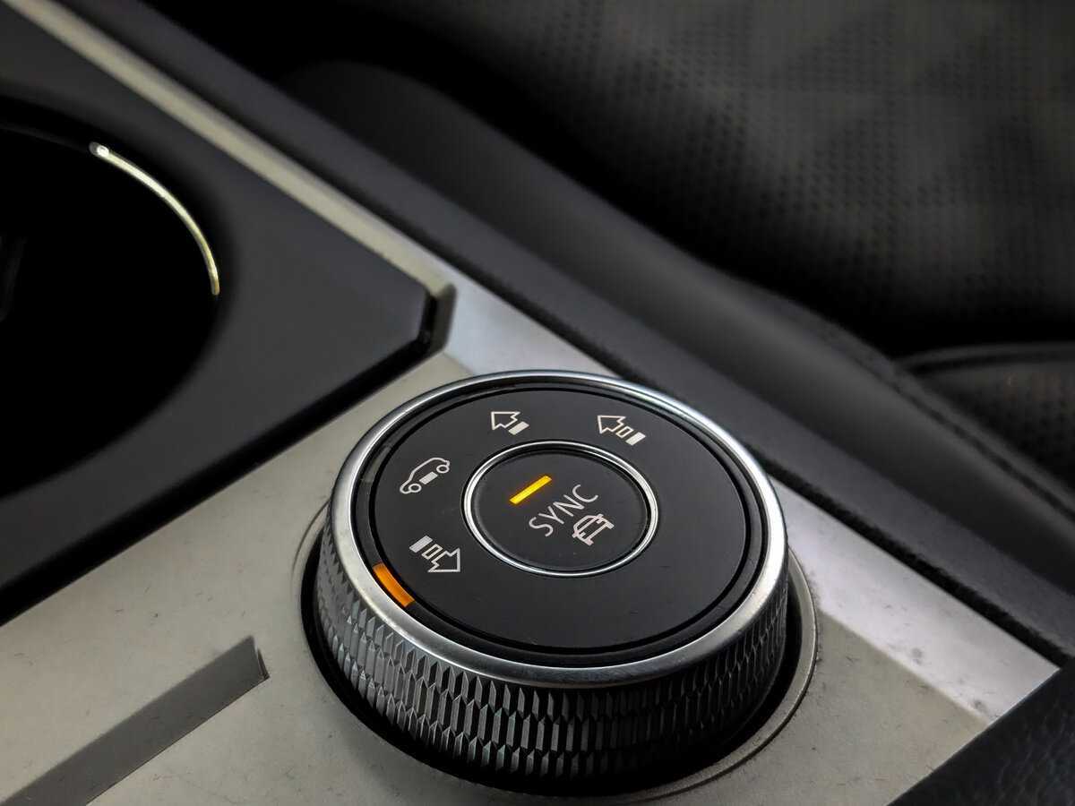 Volkswagen Touareg, 2019 Фото №26