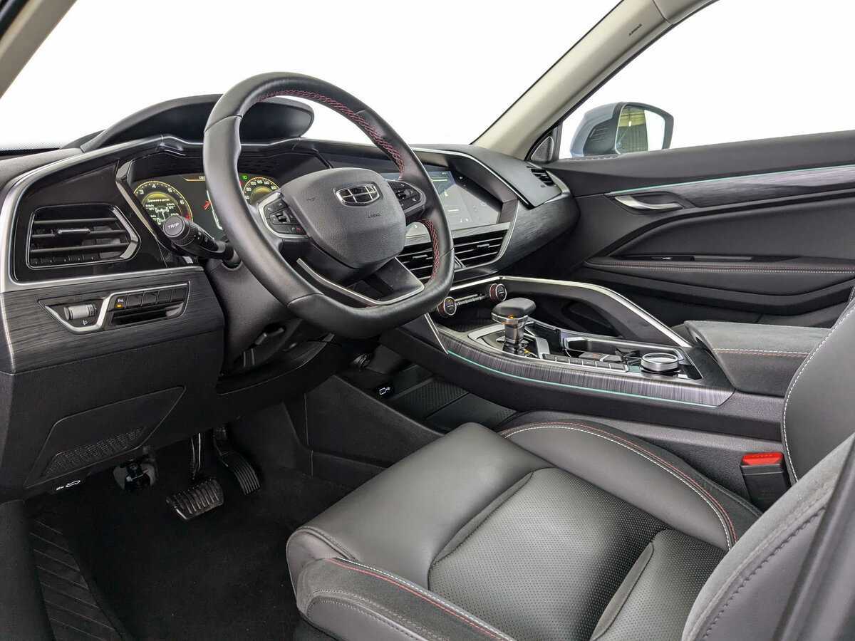 Geely Tugella, 2022 Фото №14