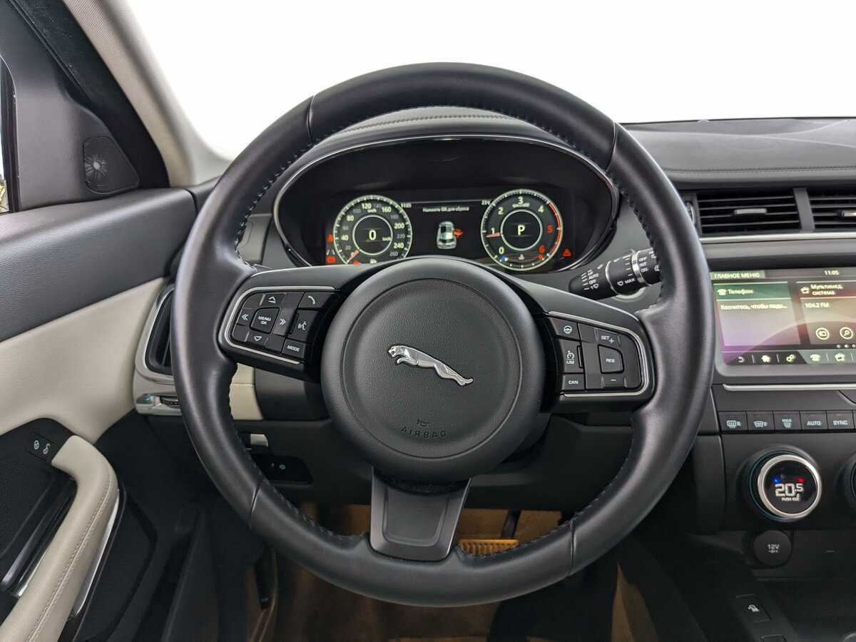 Jaguar E-Pace, 2019 Фото №18