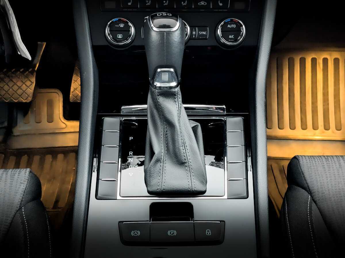 Skoda Superb, 2019 Фото №22