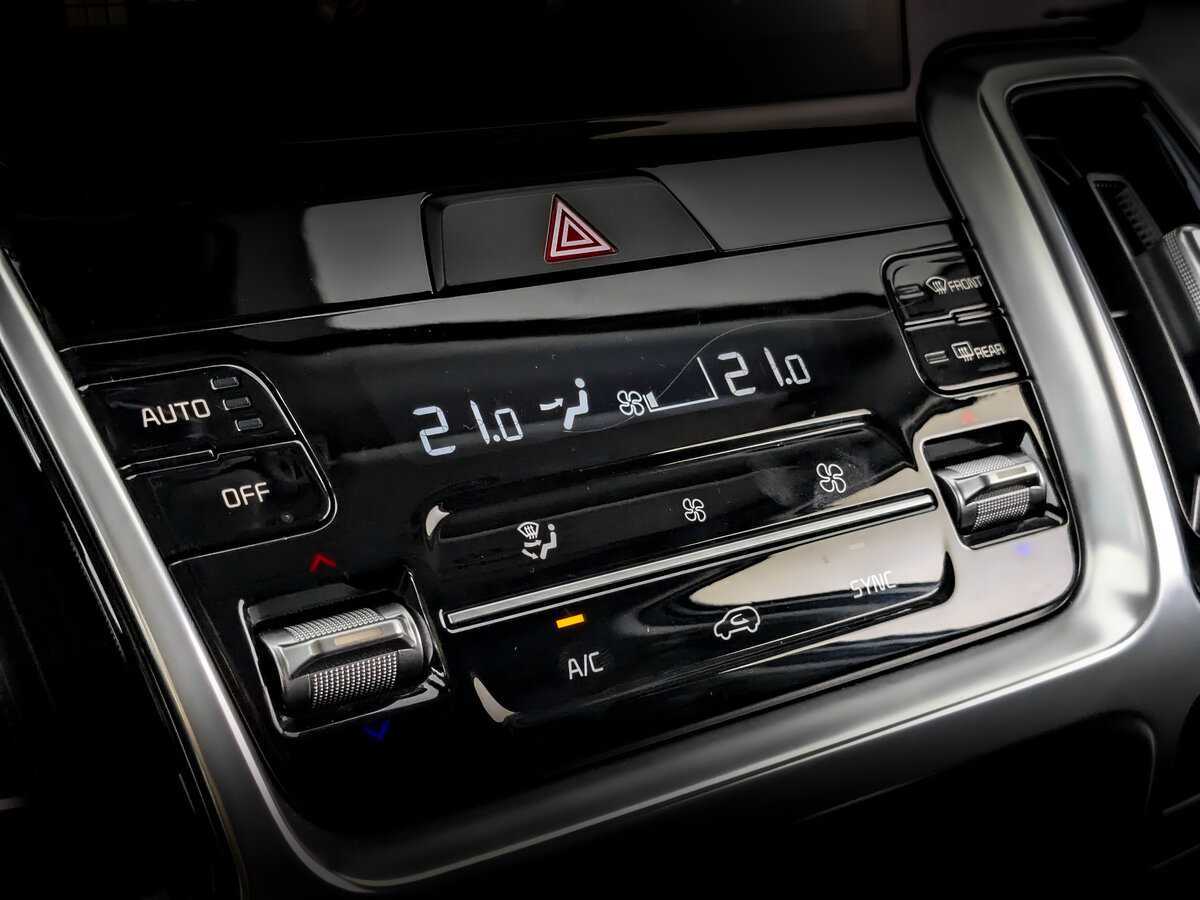 Kia Sorento, 2021 Фото №23