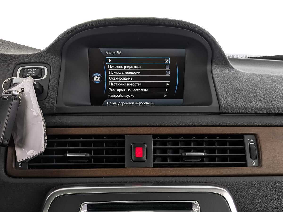 Volvo XC70, 2011 Фото №13