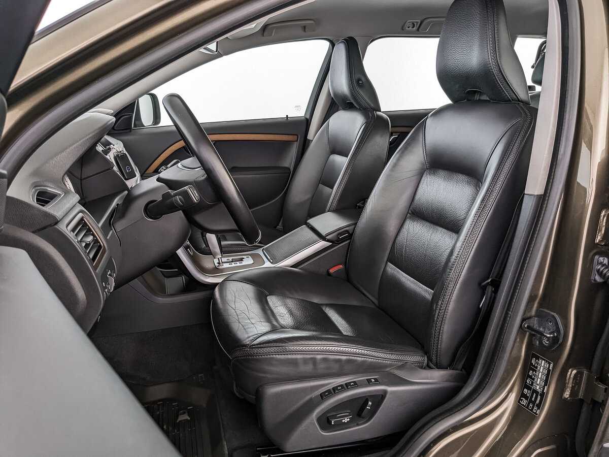 Volvo XC70, 2011 Фото №16