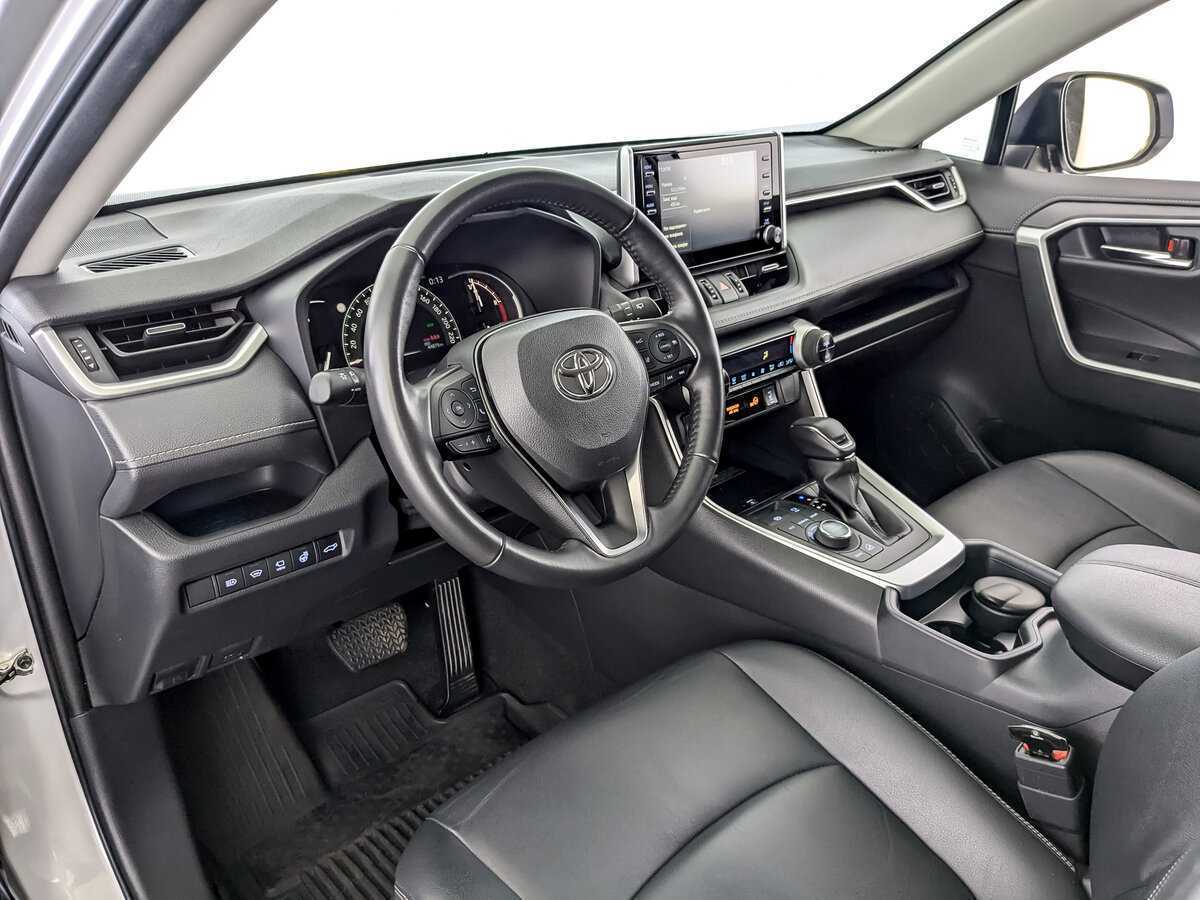 Toyota RAV4, 2022 Фото №14