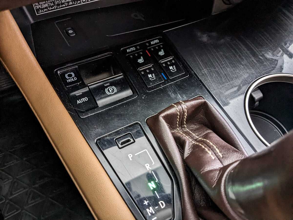 Lexus RX 350, 2016 Фото №24