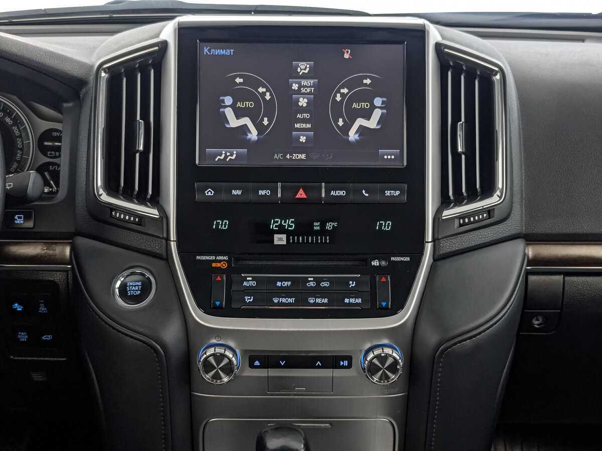 Toyota Land Cruiser, 2017 Фото №13