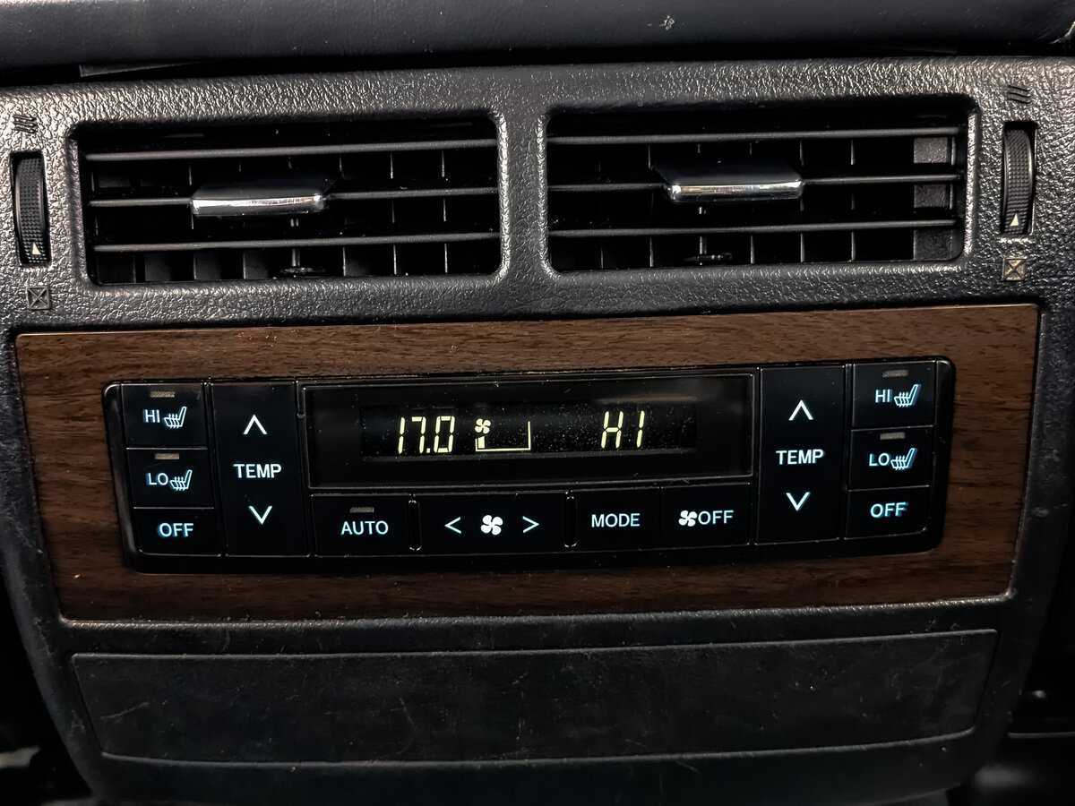 Toyota Land Cruiser, 2017 Фото №22