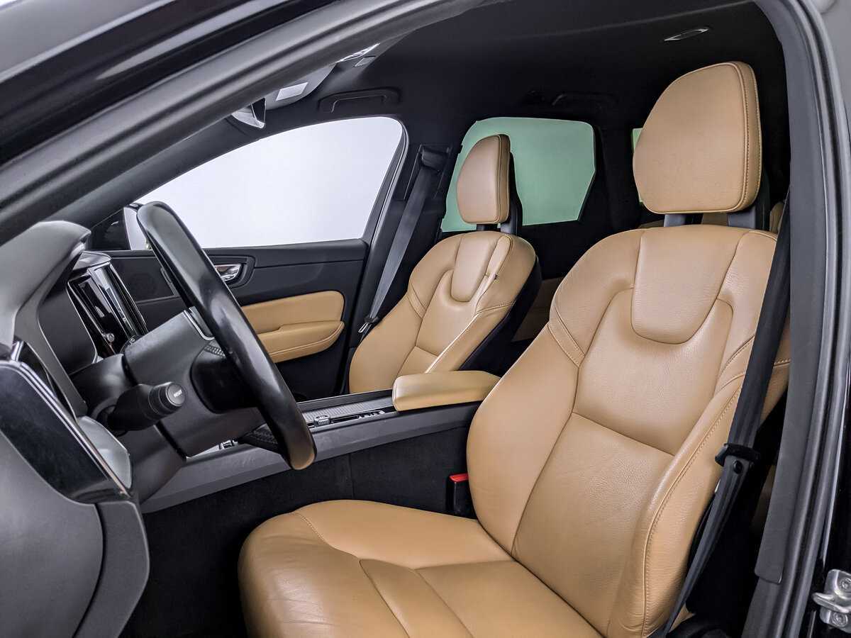 Volvo XC60, 2018 Фото №15