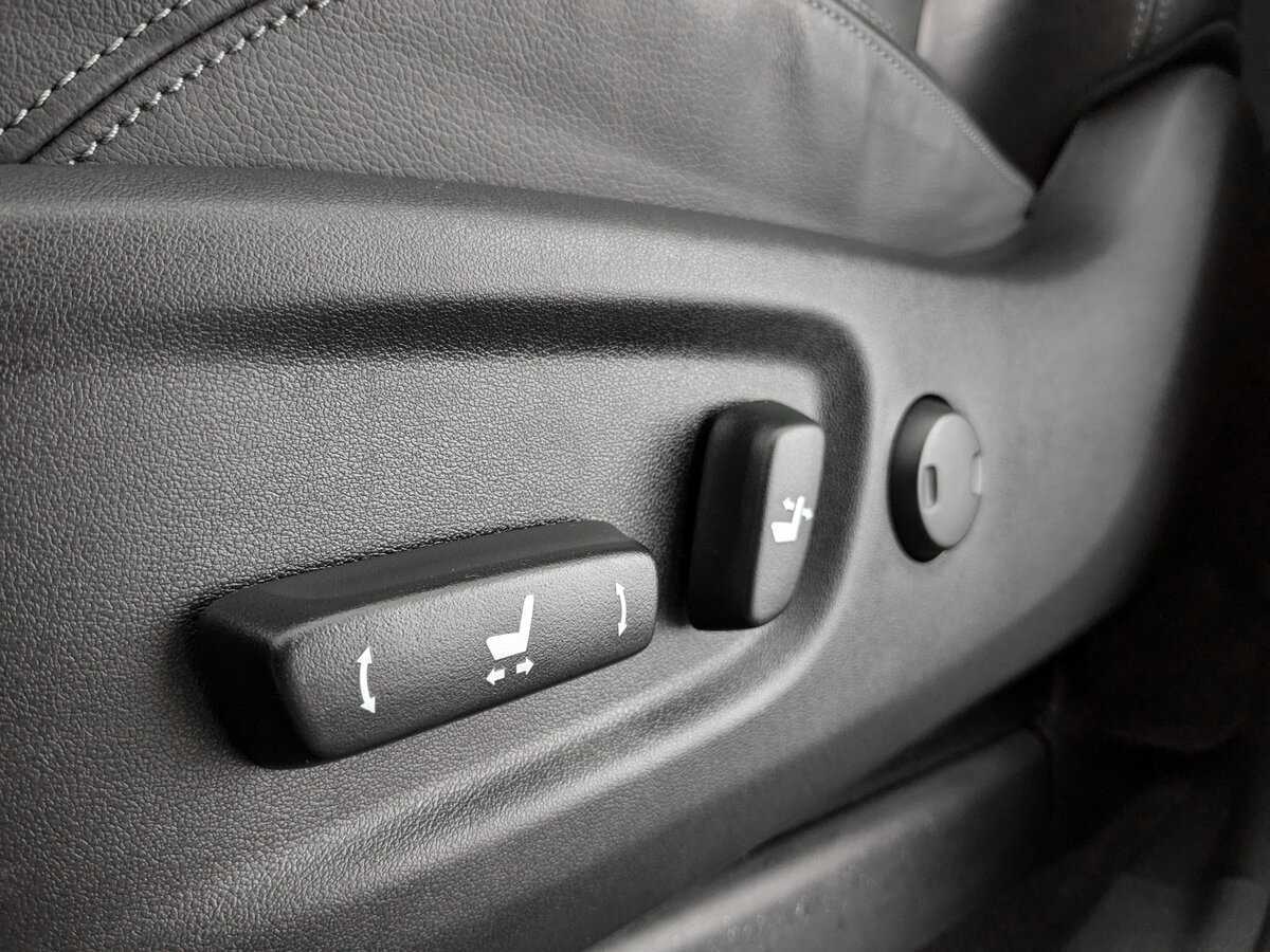 Toyota Land Cruiser Prado, 2017 Фото №17