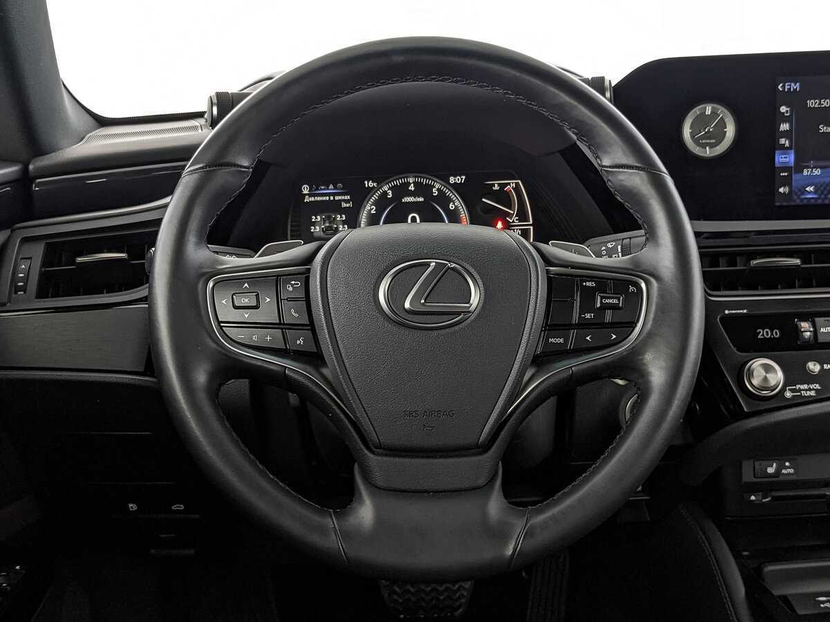 Lexus ES 200, 2021 Фото №16