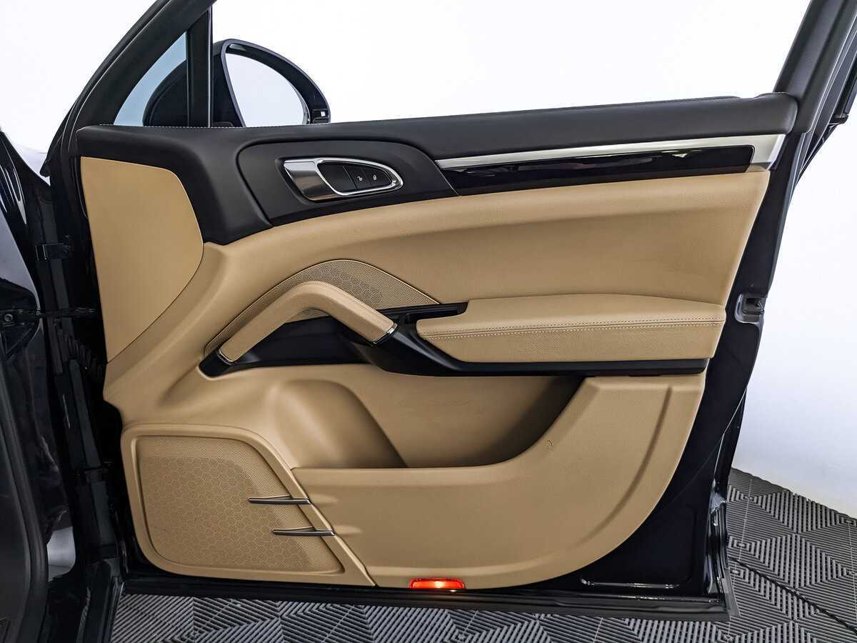 Porsche Cayenne, 2015 Фото №20