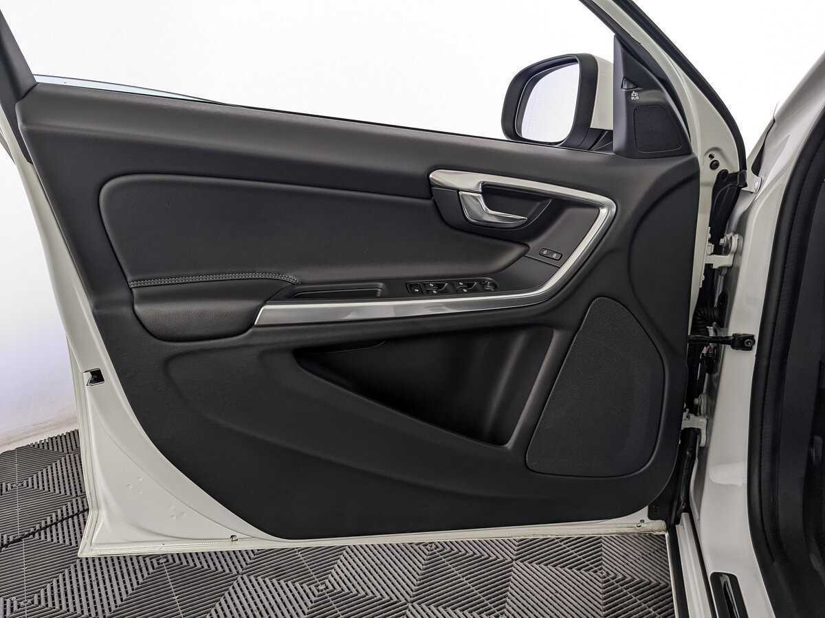 Volvo S60, 2017 Фото №14