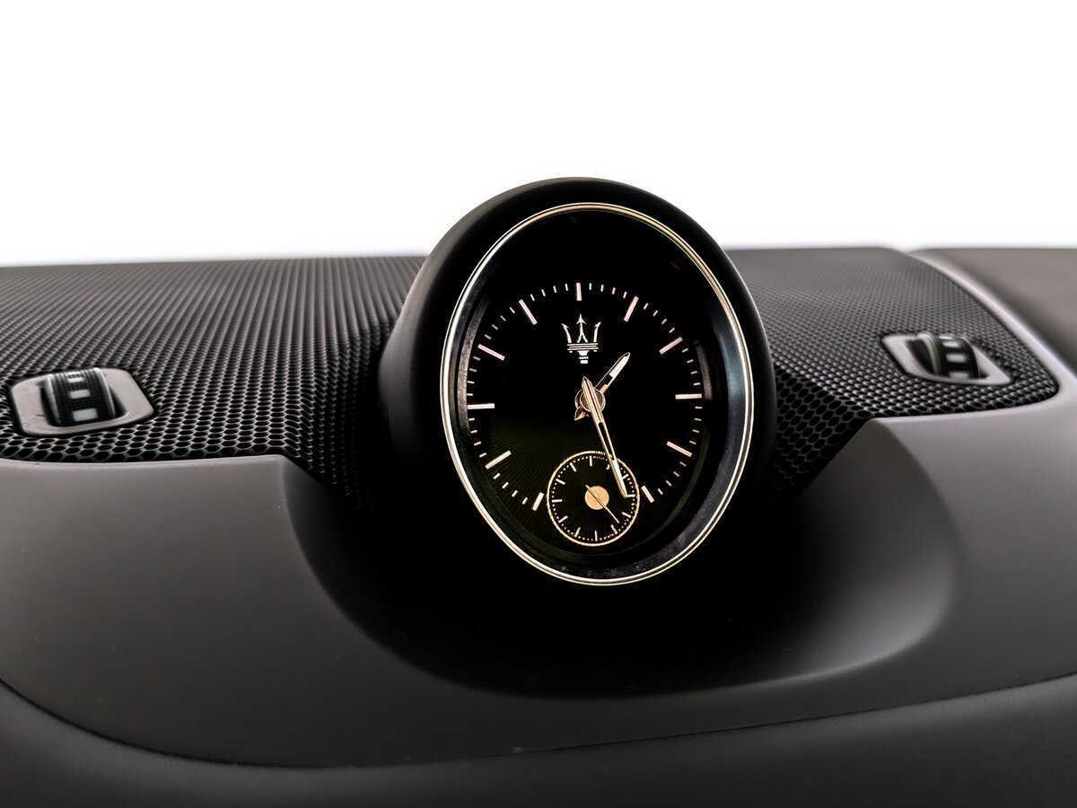 Maserati Levante Diesel, 2017 Фото №24