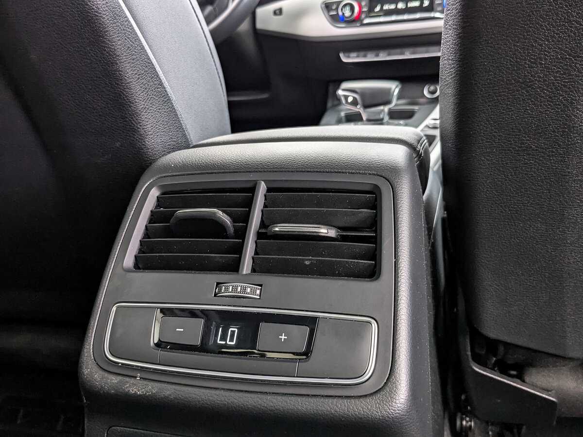 Audi A4 40 TFSI, 2021 Фото №22