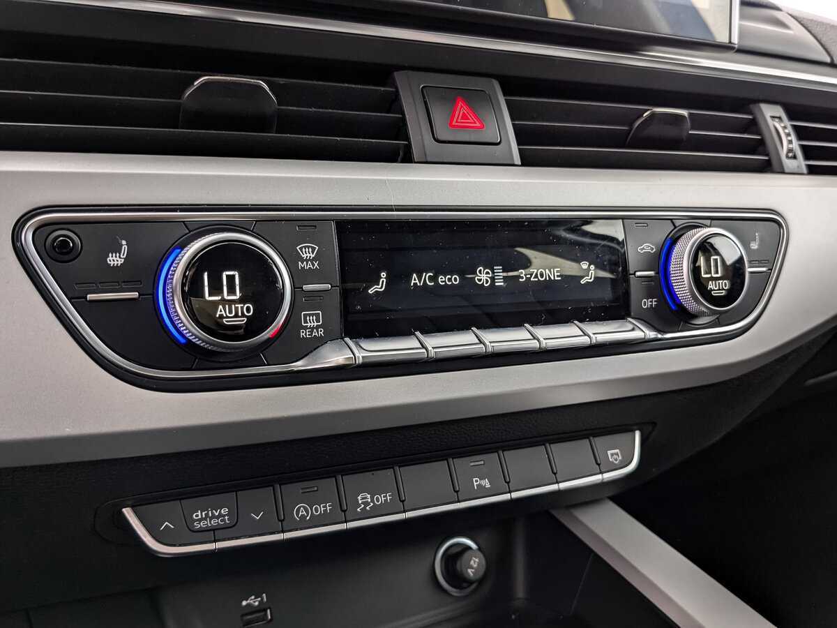 Audi A4 40 TFSI, 2021 Фото №24