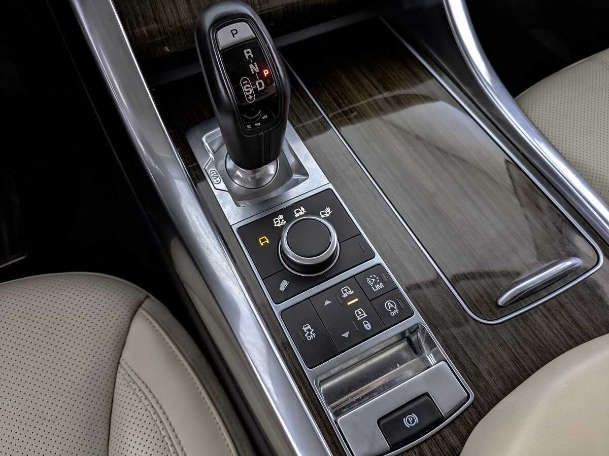 Land Rover Range Rover Sport, 2017 Фото №15