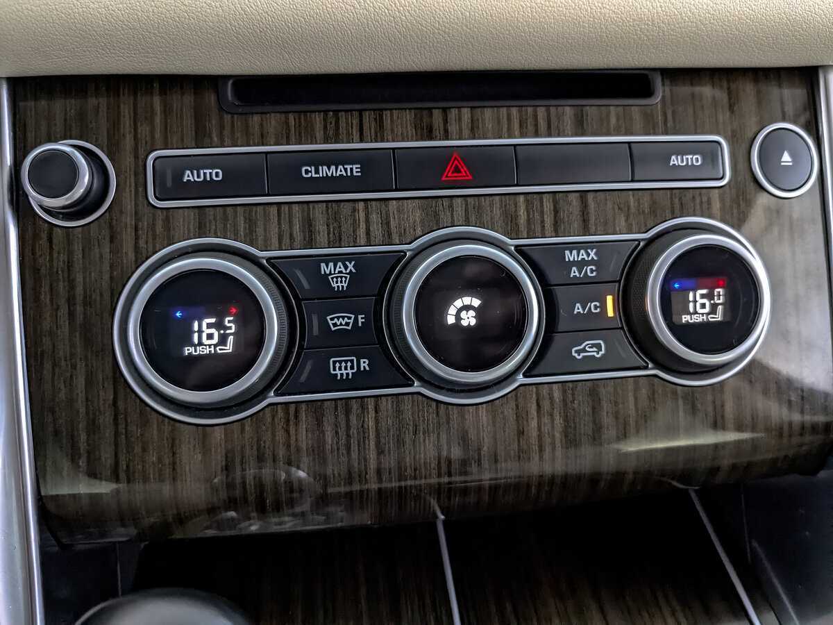 Land Rover Range Rover Sport, 2017 Фото №23