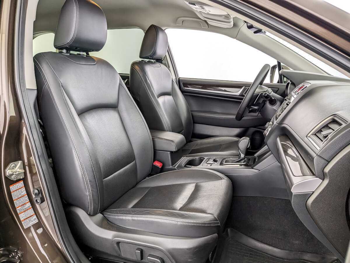 Subaru Outback, 2017 Фото №18