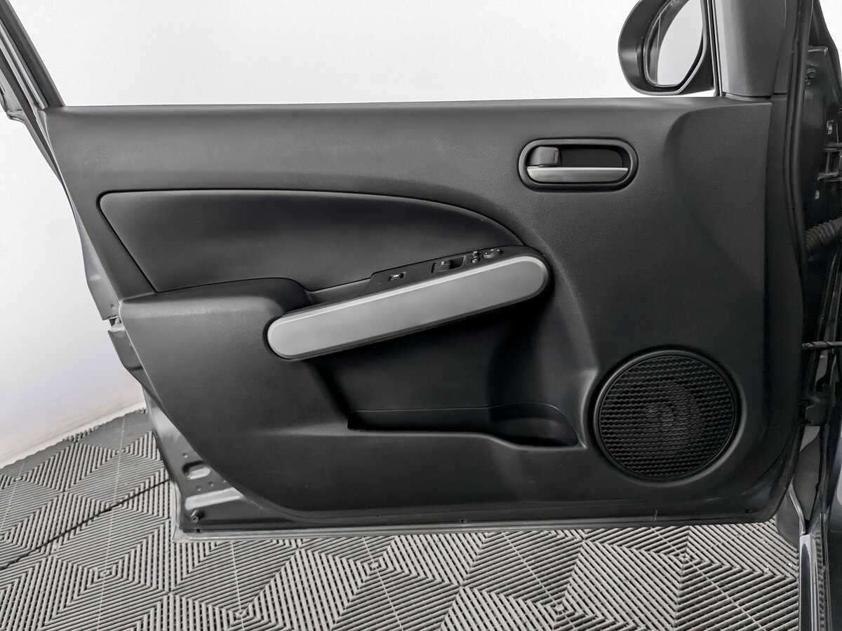 Mazda 2, 2013 Фото №15