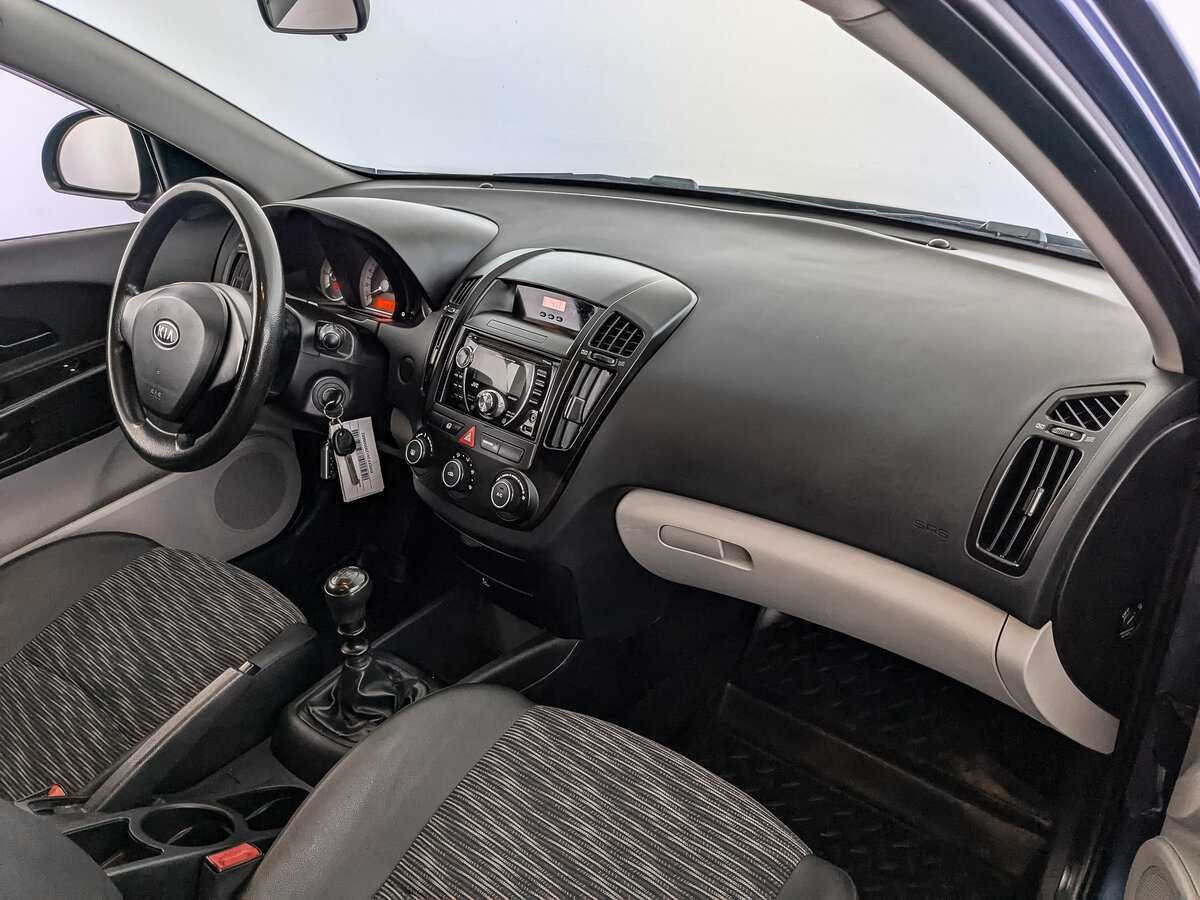 Kia Ceed, 2009 Фото №9
