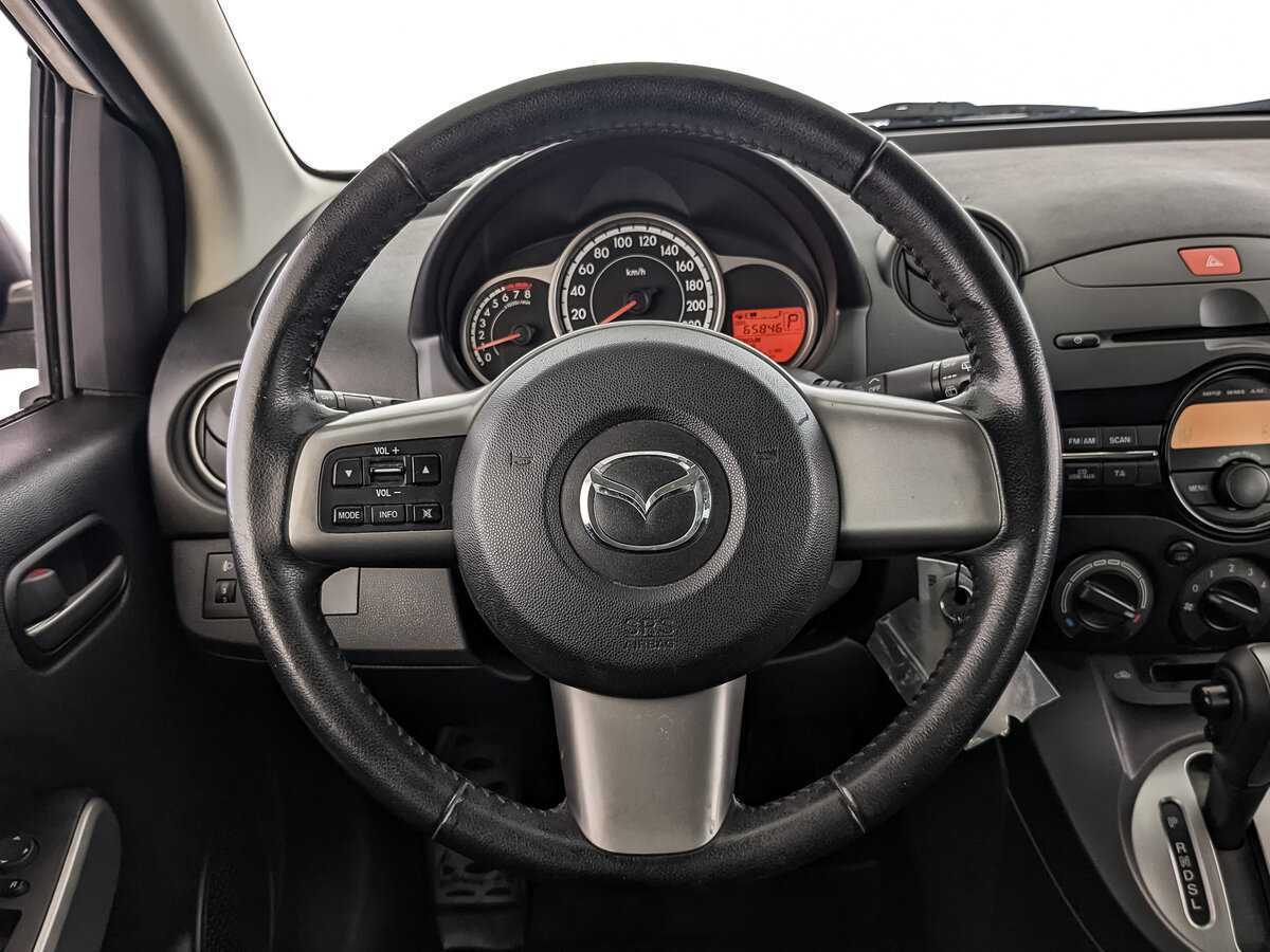Mazda 2, 2013 Фото №17