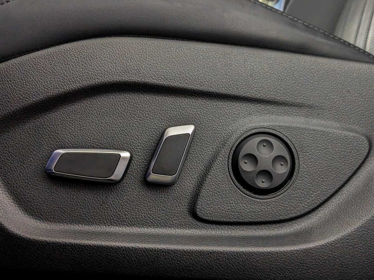 Voyah Free EVR, 2023 Фото №17