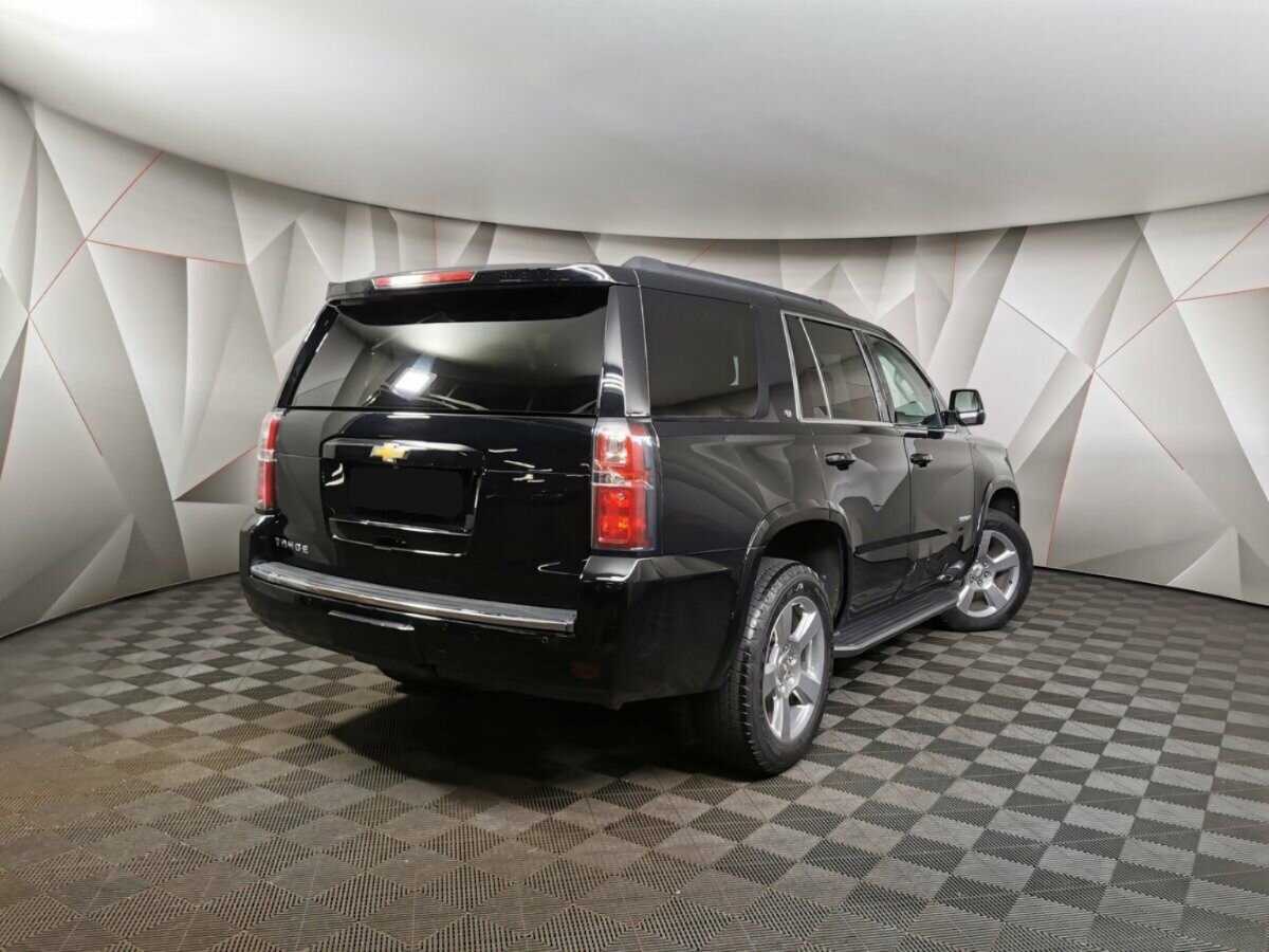 Chevrolet Tahoe, 2017 - 93 830 км. | Фото №2