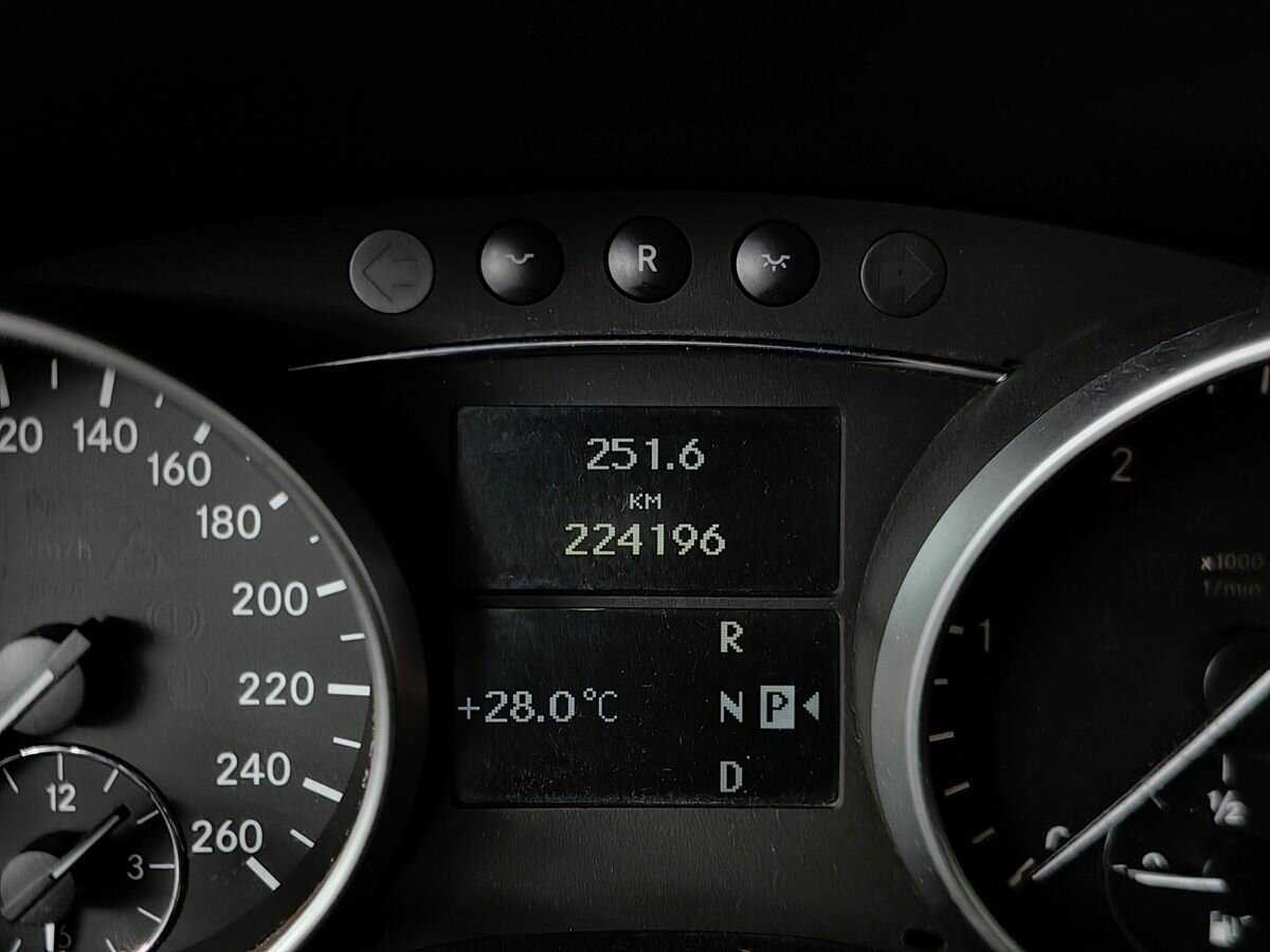 Mercedes-Benz GL-Класс 320, 2008 Фото №18