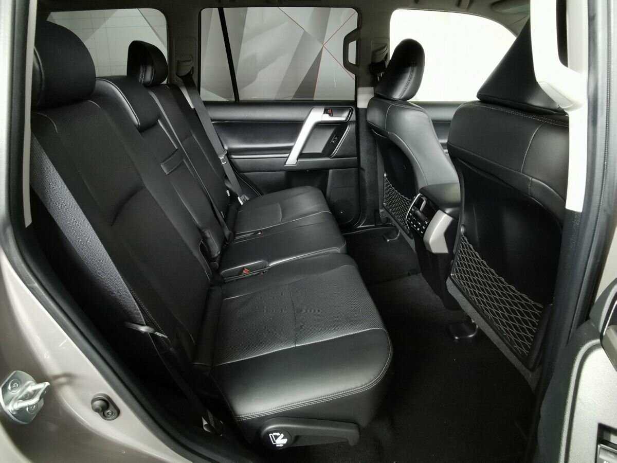 Toyota Land Cruiser Prado, 2020 Фото №12