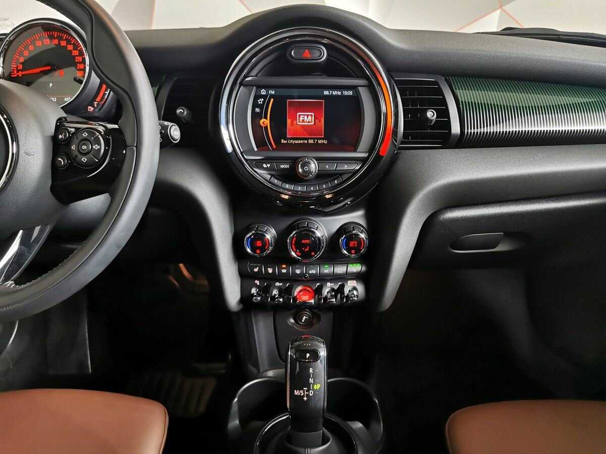 Mini Hatch Cooper S, 2019 Фото №11