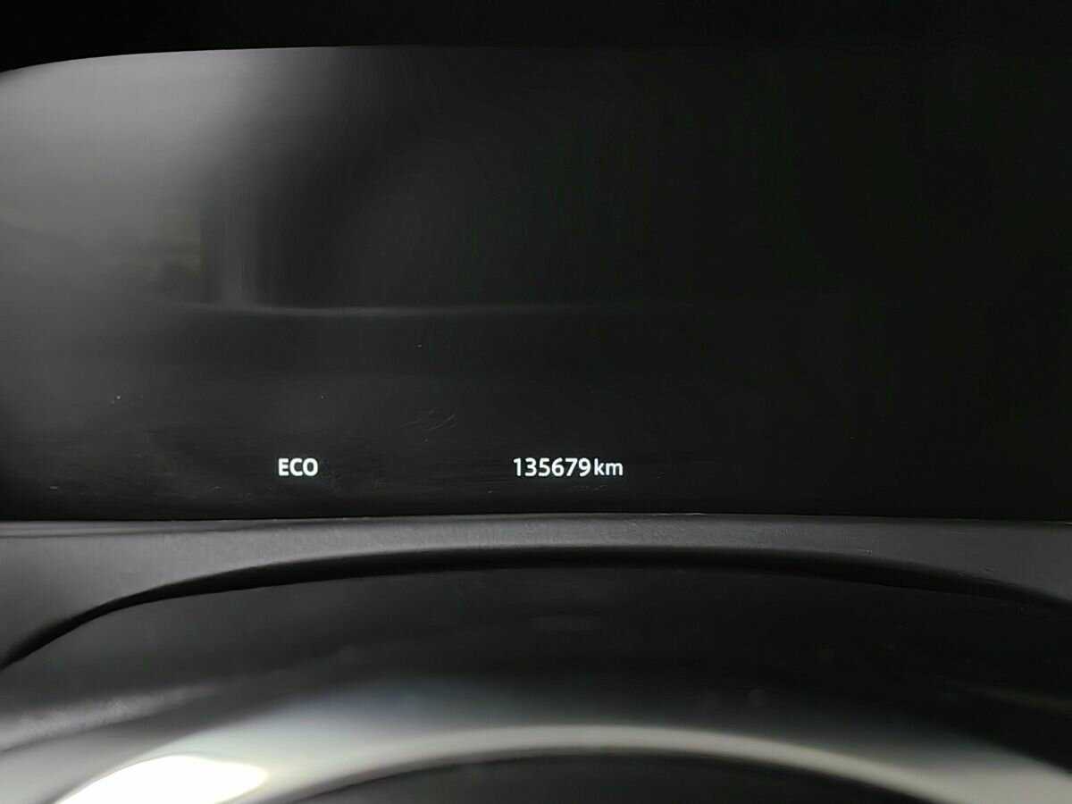 Jaguar XE, 2018 Фото №17