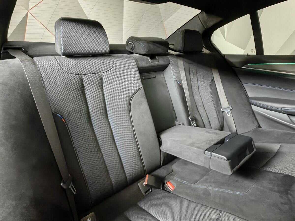BMW 5 серии 520d xDrive, 2020 Фото №15