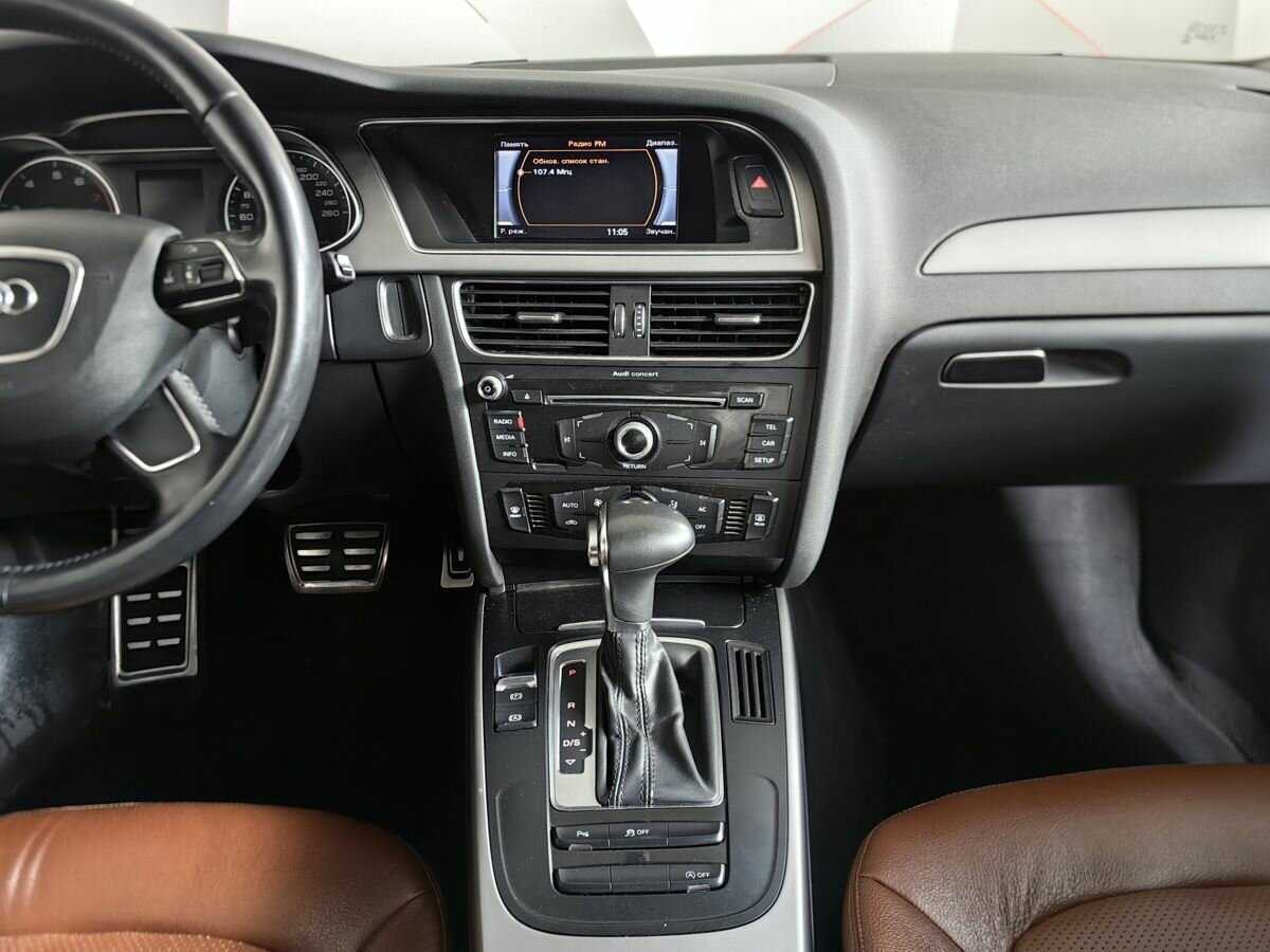 Audi A4, 2013 Фото №11