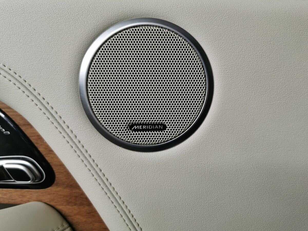 Land Rover Range Rover, 2018 Фото №16