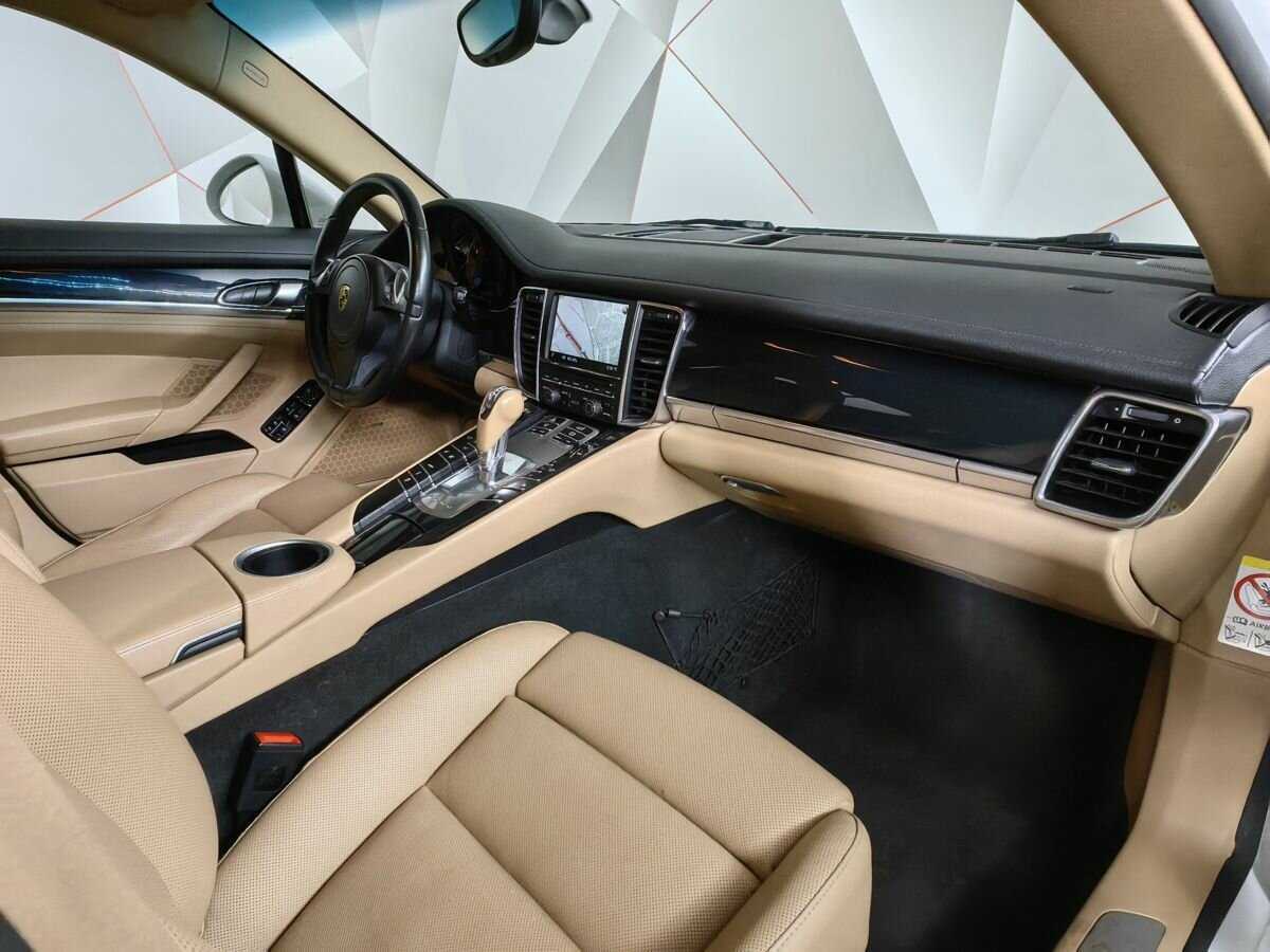 Porsche Panamera 4, 2015 Фото №9