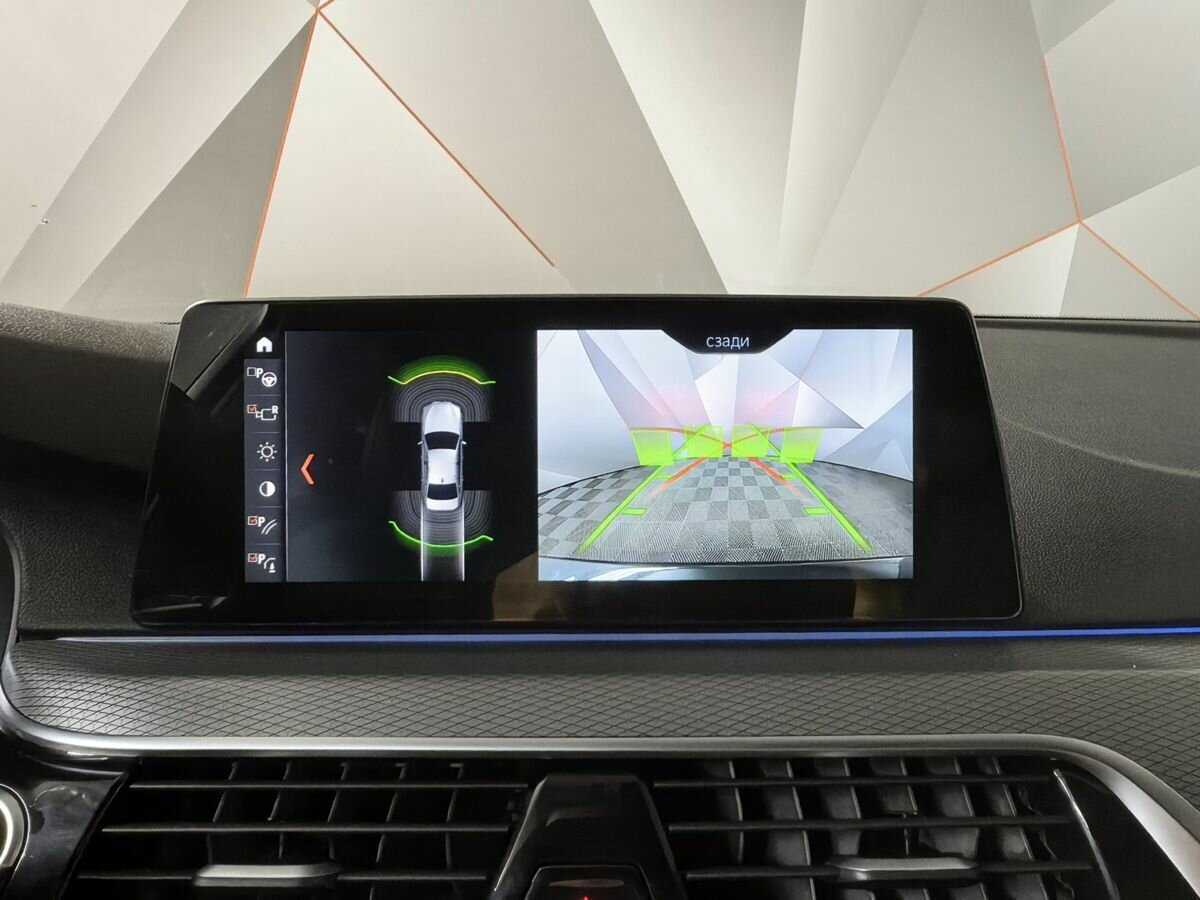 BMW 5 серии 530i xDrive, 2018 Фото №15