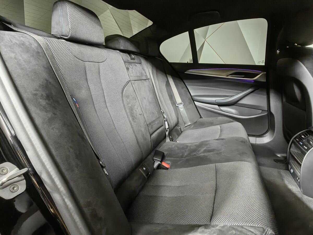 BMW 5 серии 520d xDrive, 2020 Фото №14