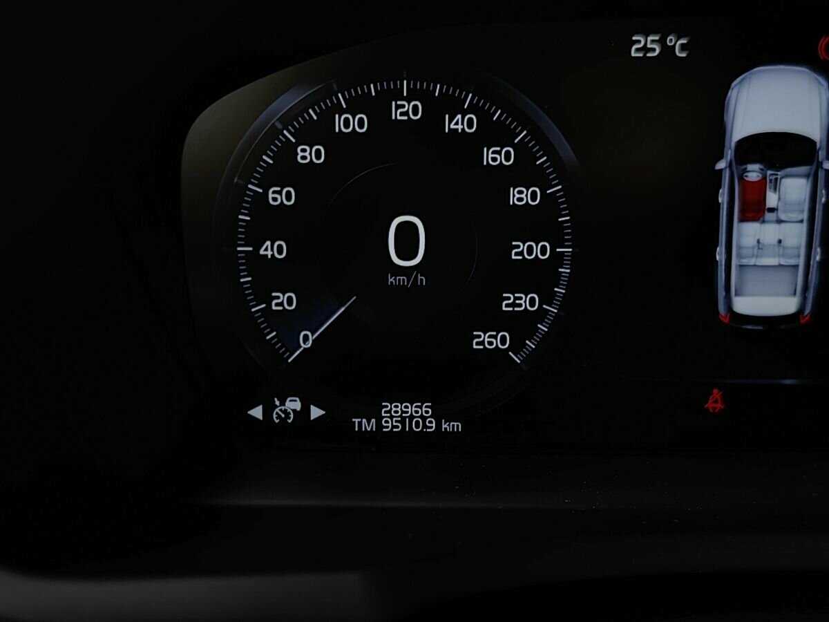 Volvo XC90, 2021 Фото №16