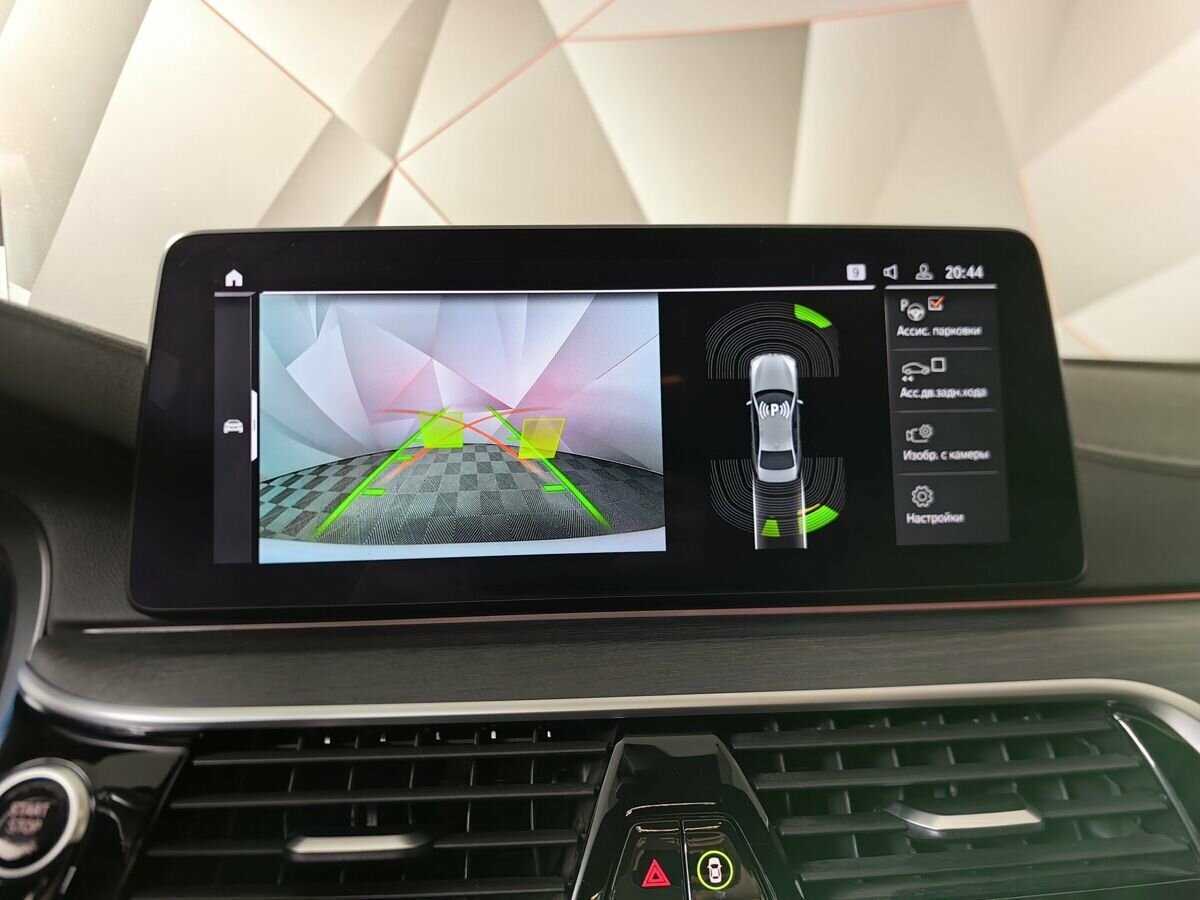 BMW 5 серии 530d xDrive, 2020 Фото №15