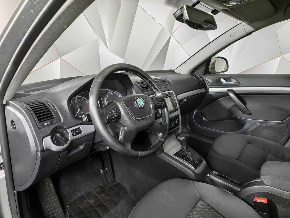 Skoda Octavia, 2010 Фото №14