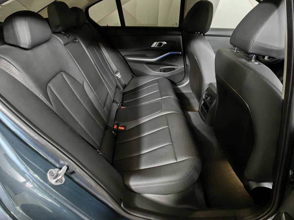 BMW 3 серии 318i, 2021 Фото №11