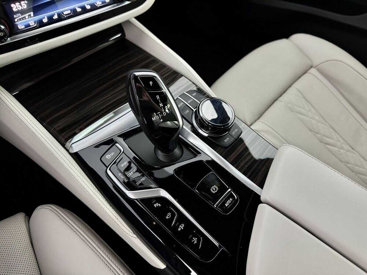 BMW 6 серии Gran Turismo 630d xDrive, 2020 Фото №17
