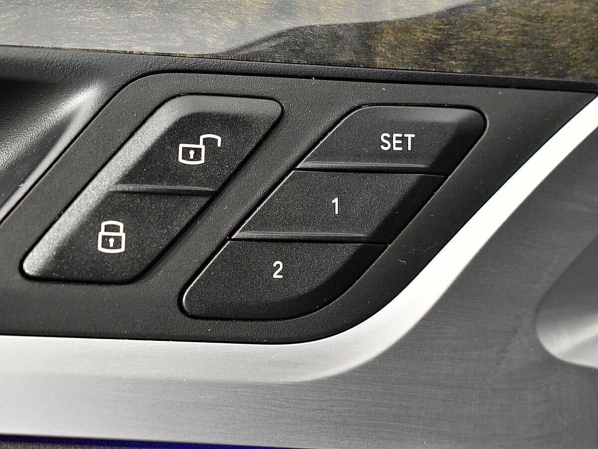 BMW X3 20i xDrive, 2020 Фото №17