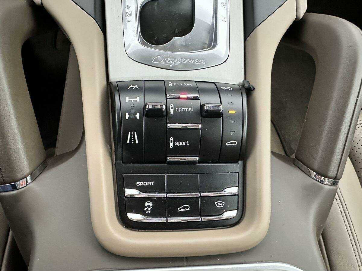 Porsche Cayenne Diesel, 2012 Фото №20