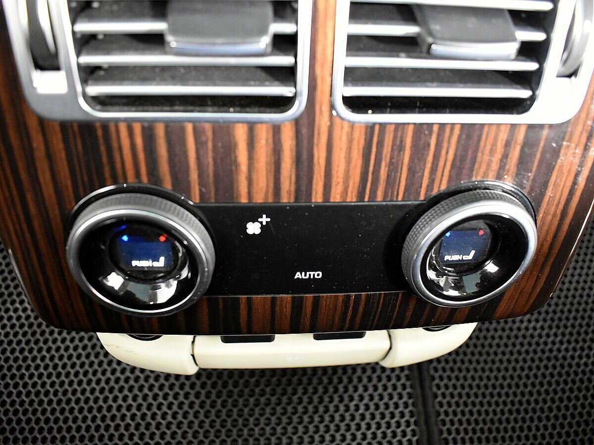 Land Rover Range Rover Long, 2018 Фото №17