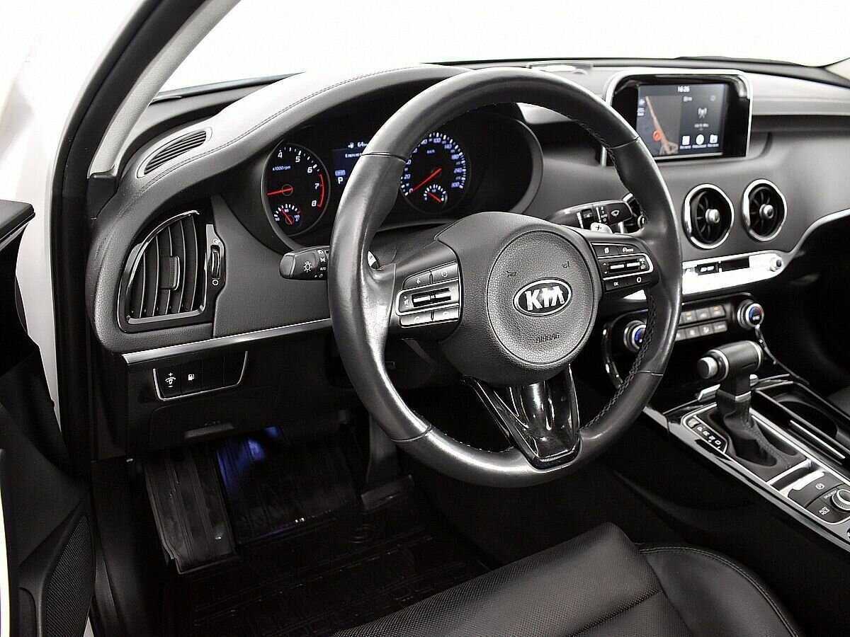 Kia Stinger, 2018 Фото №6