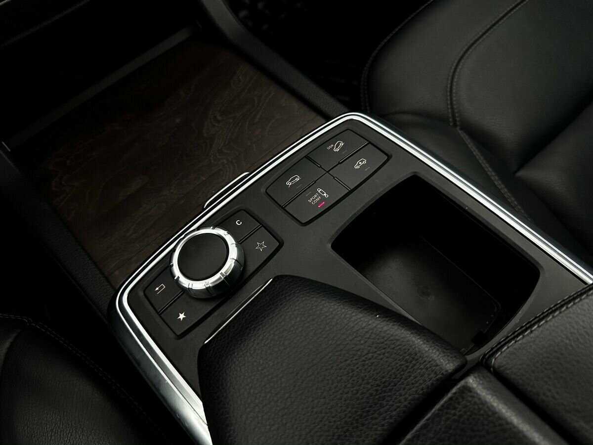 Mercedes-Benz GL-Класс 350 CDI BlueTEC, 2015 Фото №16