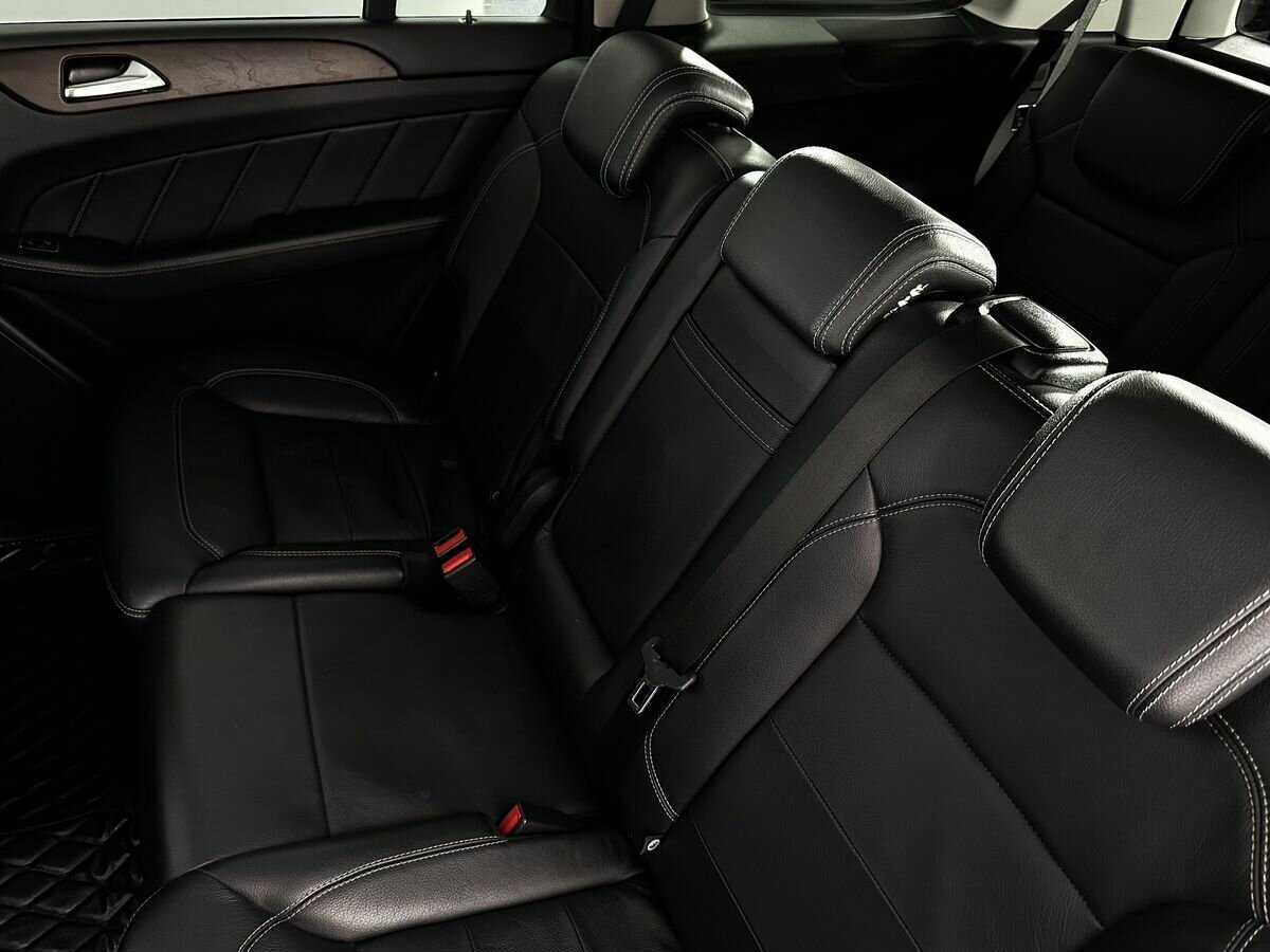 Mercedes-Benz GL-Класс 350 CDI BlueTEC, 2015 Фото №21