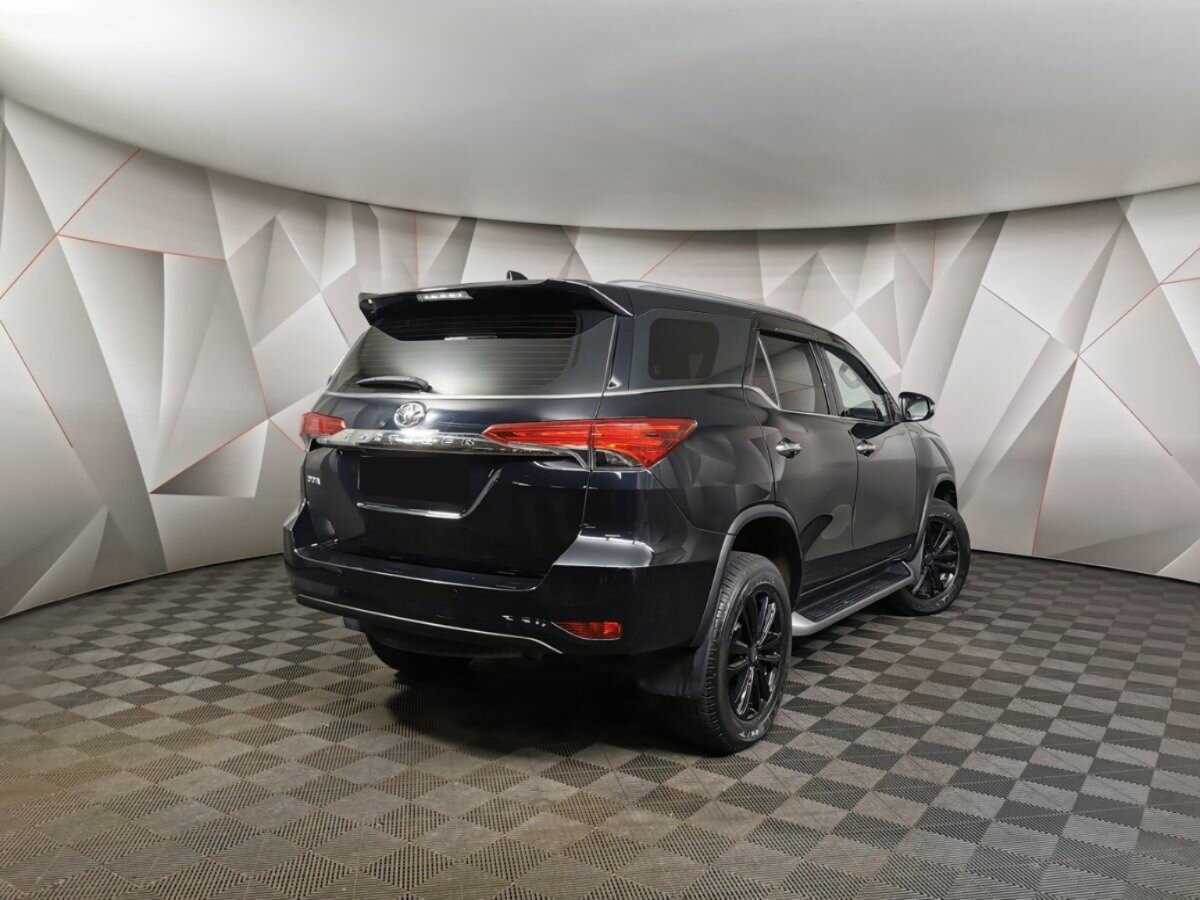 Toyota Fortuner, 2019 Фото №2